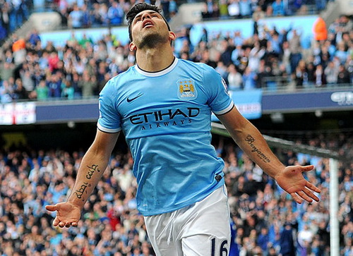 ergio Aguero giữ vai trò chủ chốt trên hàng công Man City