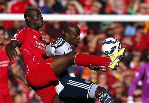 Nhận án phạt nặng, Balotelli lỡ đại chiến với Arsenal