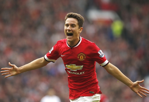 Herrera cũng có cơ hội lập công