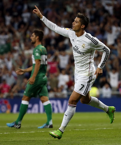 Khẩu đại ph&aacute;o Ronaldo đ&atilde; được k&iacute;ch hoạt