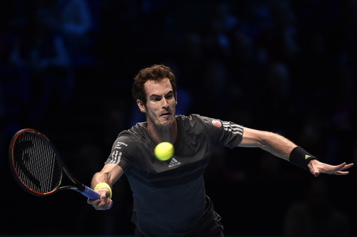 Andy Murray gi&agrave;nh danh hiệu đầu tay tr&ecirc;n mặt s&acirc;n đất nện
