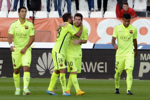 Barcelona c&oacute; chiến thắng, trở lại tốp dẫn đầu