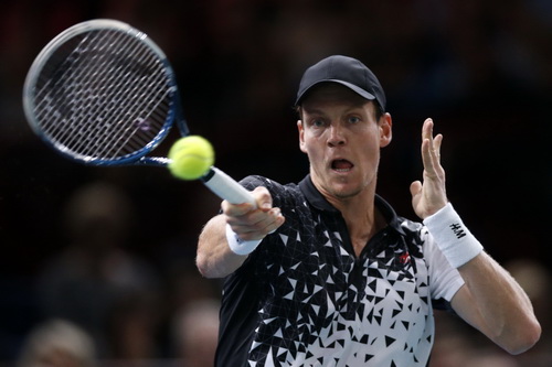 Tomas Berdych v&agrave;o v&ograve;ng hai Qatar Open