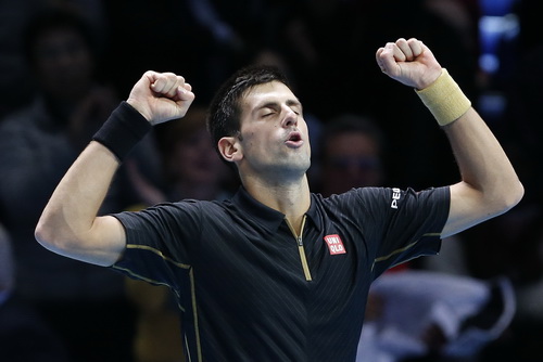 Djokovic đè bẹp Wawrinka, Cilic trắng tay