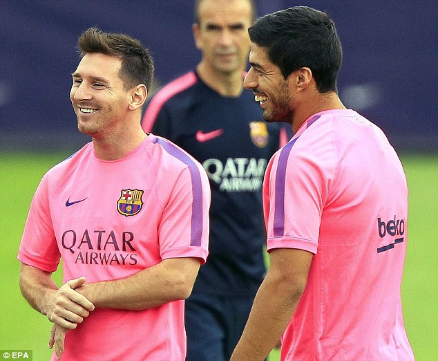 Suarez v&agrave; Messi