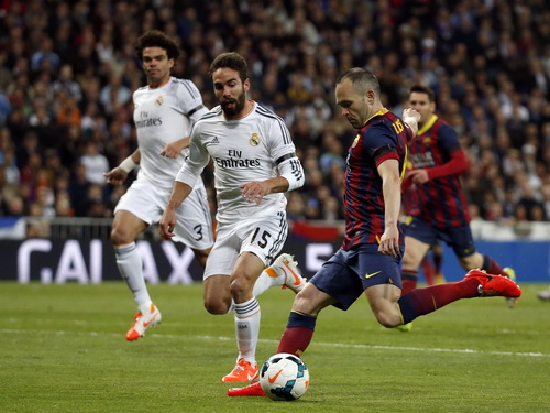 Iniesta mở tỉ số sớm cho Barcelona