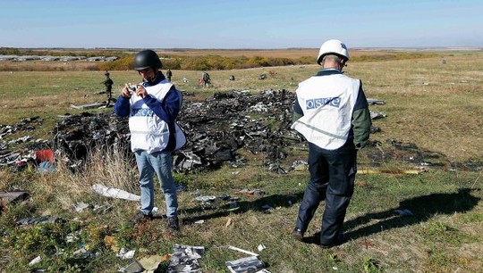 Quân ly khai tố Ukraine nã pháo nhóm điều tra MH17
