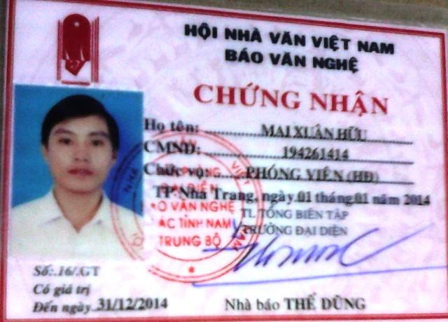 Lập bi&ecirc;n bản đối tượng d&ugrave;ng thẻ nh&agrave; b&aacute;o &ldquo;rởm&rdquo; để t&aacute;c nghiệp