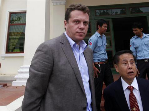 Tòa án Campuchia phóng thích tài phiệt Nga