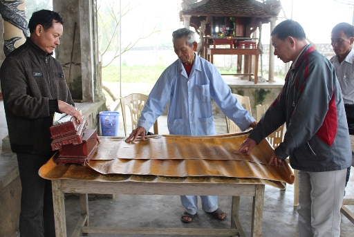 Phát hiện 4 đạo sắc phong thời Nguyễn còn nguyên vẹn