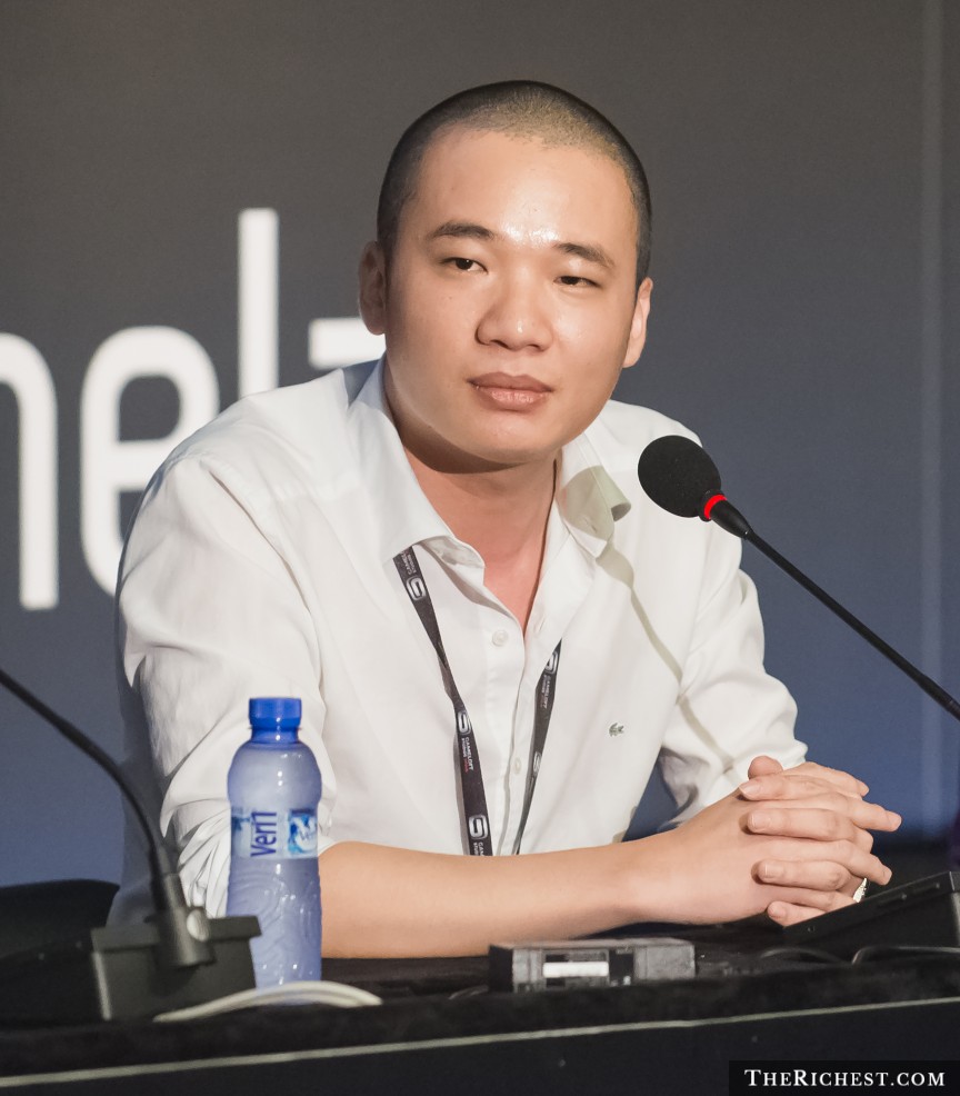 Hà Đông được xếp thứ 9 trong số 10 người làm giàu trong môi trường Internet từ con số 0. Ảnh: TheRichest.com