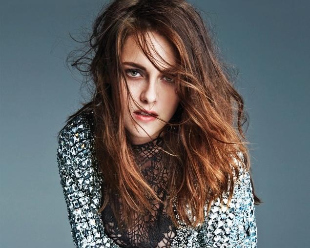 Kristen Stewart chia sẻ chuyện yêu đương