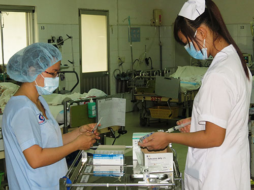 Thuốc tiêm, dịch truyền đâu phải thần dược!