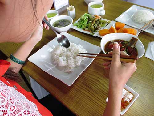 Đổ bệnh vì… ăn kiêng