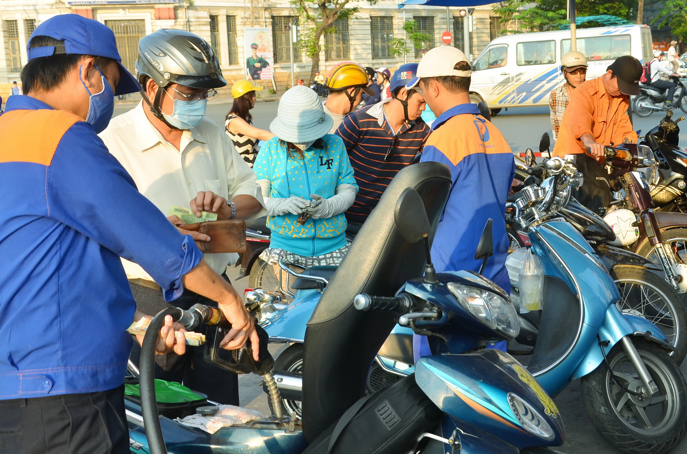Thiệt chung, lợi riêng