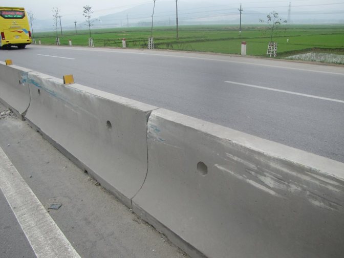Dấu vết vụ tai nạn dẫn tới cái chết của ông Hùng
