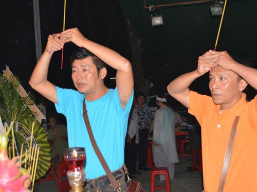 Đông đảo đồng nghiệp tiễn đưa nghệ sĩ Vũ Minh Vương