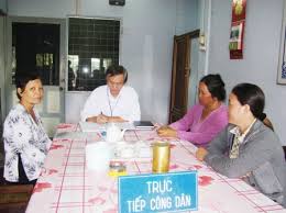 Nhiều lãnh đạo đùn đẩy trách nhiệm tiếp dân
