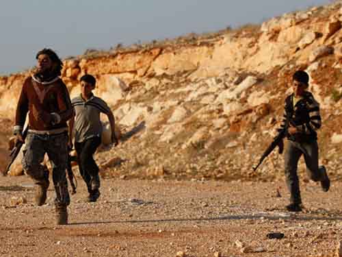 Mỹ nhận định t&igrave;nh h&igrave;nh Syria c&agrave;ng th&ecirc;m phức tạp bởi cuộc chiến chống IS Ảnh: REUTERS