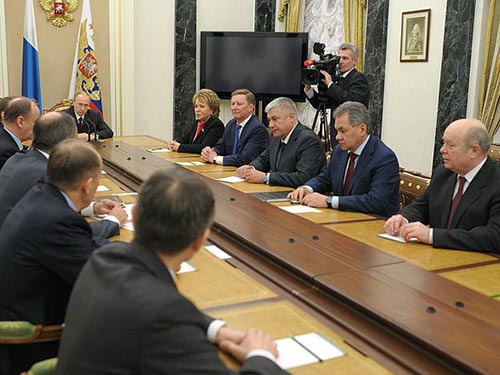 Tổng thống Vladimir Putin chủ tr&igrave; cuộc họp Hội đồng An ninh Nga h&ocirc;m 21-3Ảnh: KREMLIN.RU