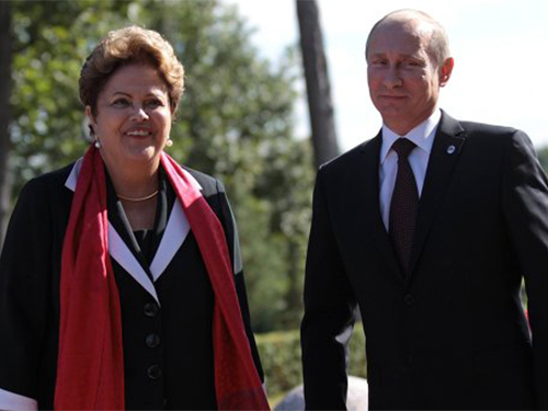 Tổng thống Nga Vladimir Putin v&agrave; Tổng thống Brazil Dilma Rousseff Ảnh: RIA NOVOSTI