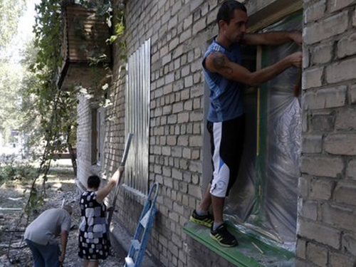 Lối thoát cho Đông Ukraine?