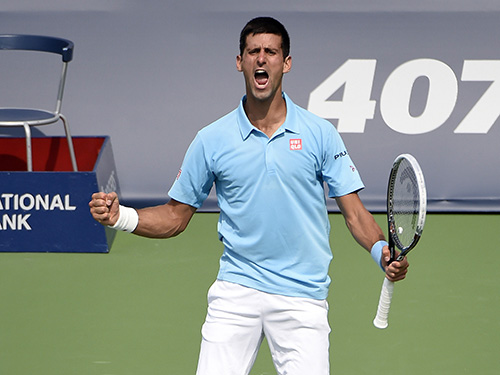 CĐV của Djokovic đang mong tay vợt Serbia kịp lấy lại phong độ đỉnh cao ở Grand Slam cuối c&ugrave;ng trong năm  Ảnh: REUTERS