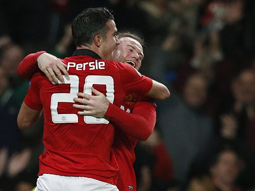 Van Persie cứu thầy