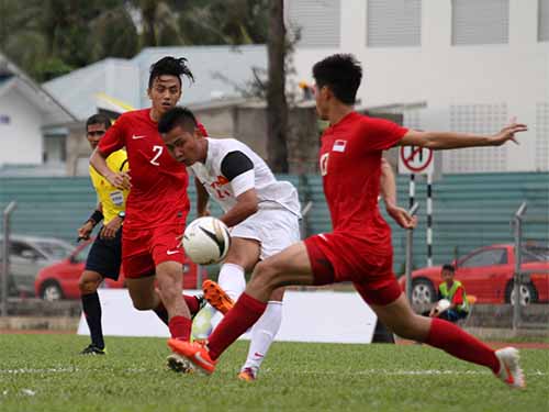 U19 Việt Nam thắng U21 Singapore: Tân binh tạo ấn tượng