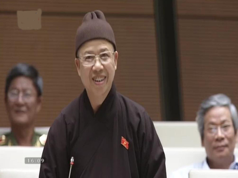 Thượng tọa Th&iacute;ch Thanh Quyết đề nghị Thủ tướng kh&aacute;i qu&aacute;t s&uacute;c t&iacute;ch về quan hệ Việt Nam - Trung Quốc - Ảnh chụp qua m&agrave;n h&igrave;nh