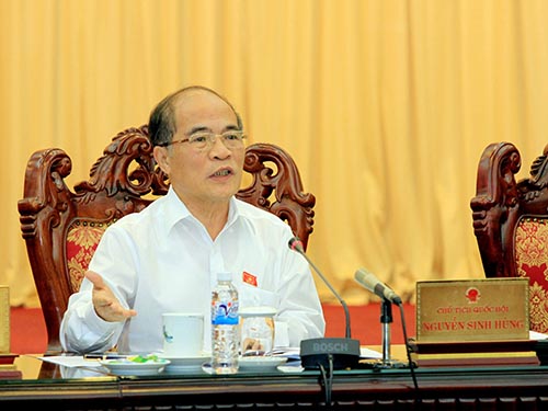 Nghị quyết có phải là luật?