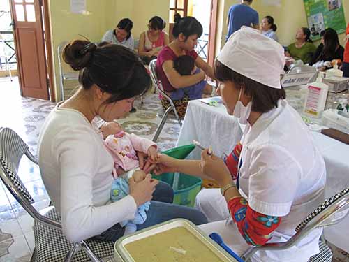 23 triệu trẻ em được tiêm vắc-xin miễn phí