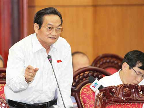 Mở cửa nhiều ngành nghề nhạy cảm