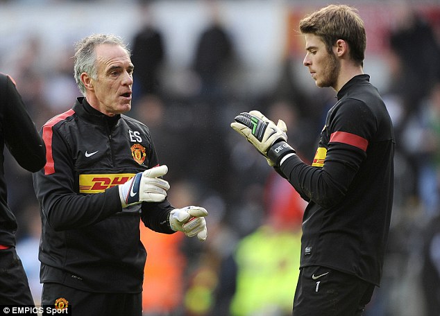 HLV thủ m&ocirc;n Eric Steele, người đ&atilde; gi&uacute;p De Gea vượt qua kh&oacute; khăn ban đầu khi đến M.U