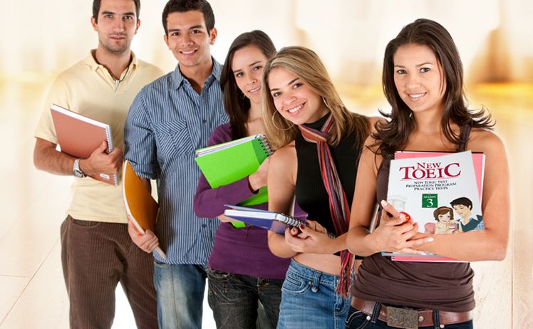 “A bờ cờ” hơn TOEIC, TOEFL?