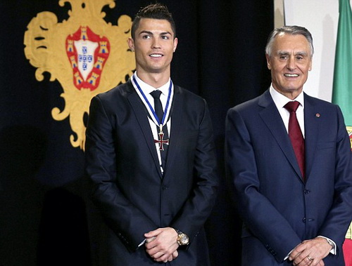 Ronaldo được Tổng thống Bồ Đào Nha tôn vinh