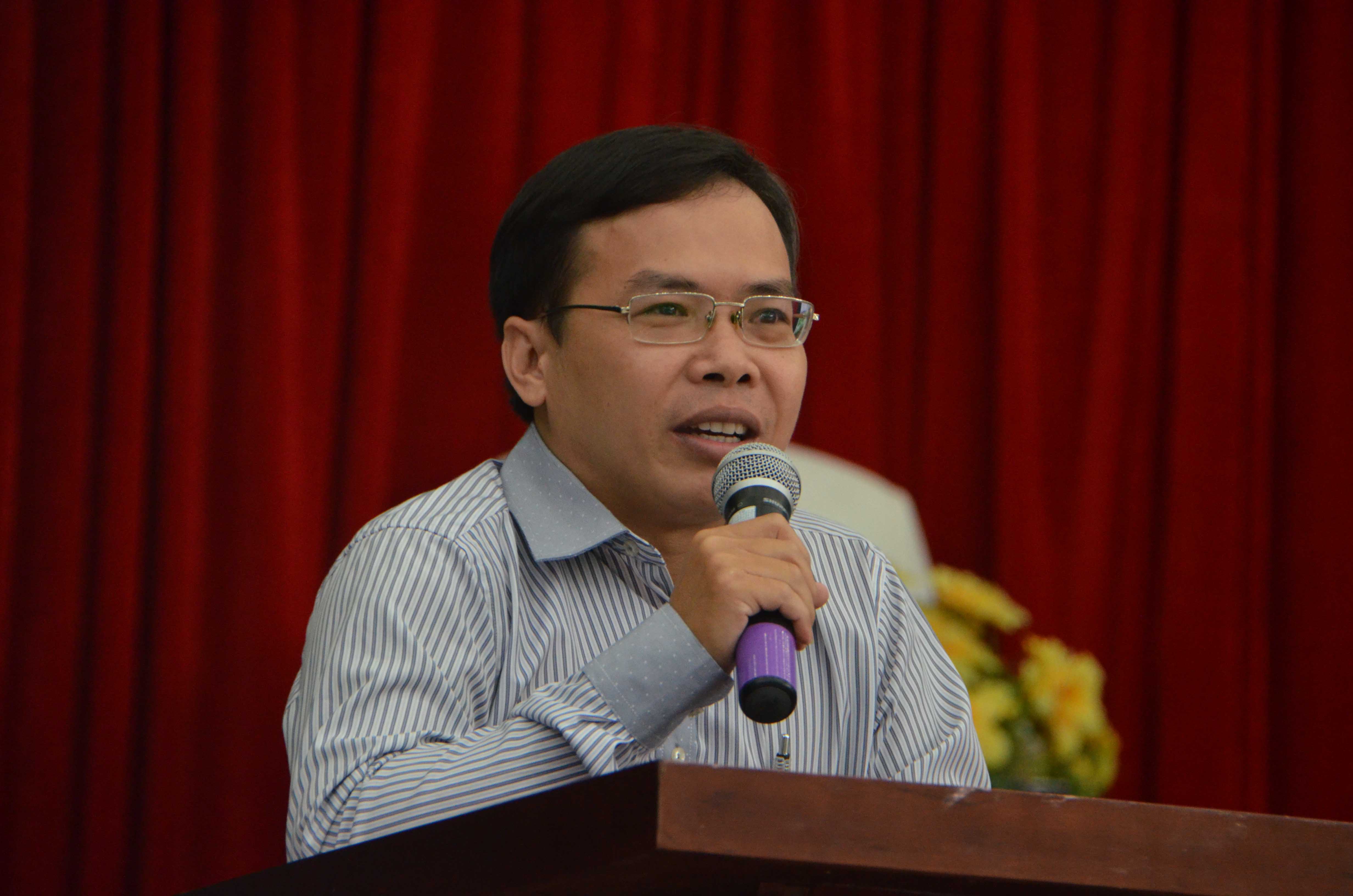 &Ocirc;ng Dương Văn Quang - Ph&oacute; tổng Thư k&yacute; To&agrave; soạn B&aacute;o Người Lao Động - ph&aacute;t biểu