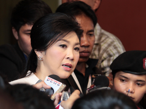Bà Yingluck: "Tôi sẽ tiếp tục nắm quyền!"
