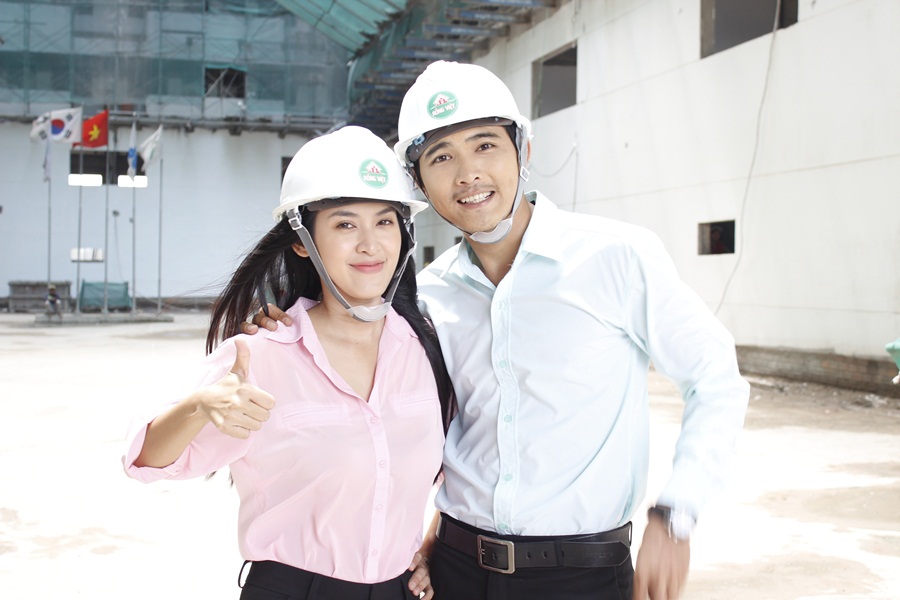Phim c&ograve;n c&oacute; sự tham gia của T&uacute; Vi, Quang Sự