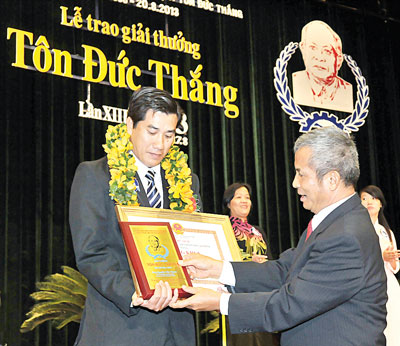 12 cá nhân đạt Giải thưởng Tôn Đức Thắng
