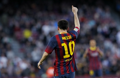 Messi lập kỷ lục, Barcelona đại thắng Osasuna