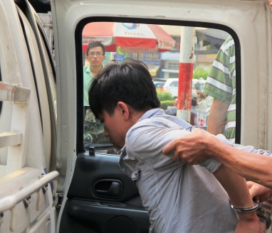 Đề nghị truy tố con nghiện giết bà nội