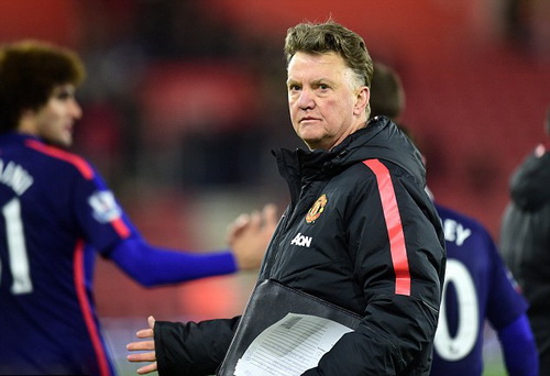 Van Gaal tr&ocirc;ng chờ th&agrave;nh c&ocirc;ng của M.U