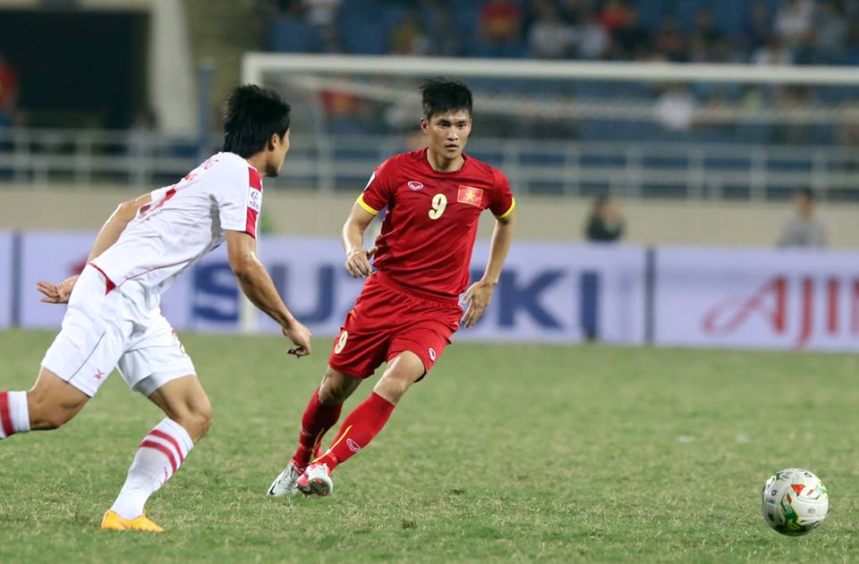 Công Vinh ra sân ngay từ đầu