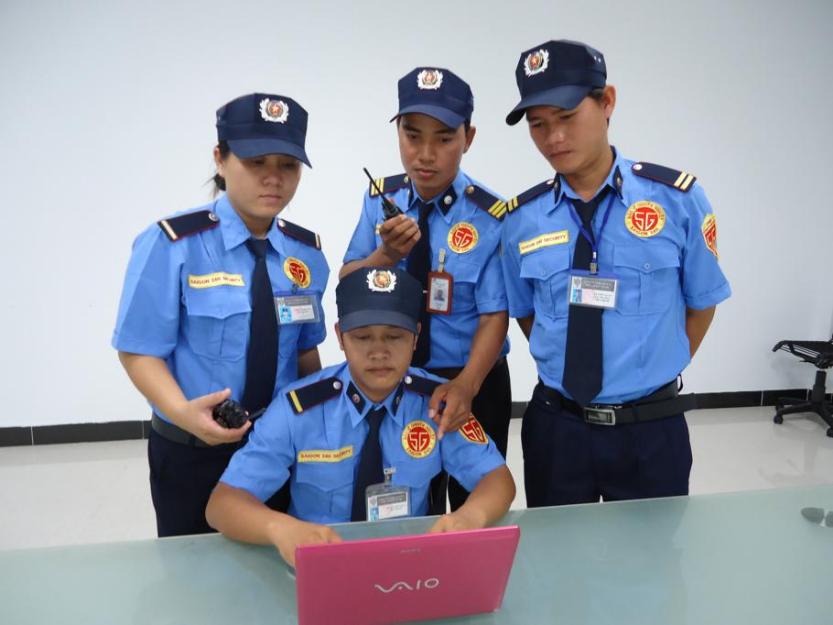 Sẽ đưa 4.000 vệ sĩ sang UAE