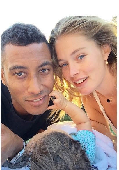 Sunnery James, chồng của cô nàng tóc vàng xinh đẹp Doutzen Kroes. Nghề nghiệp của James là DJ