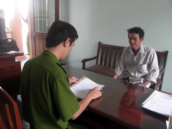 Xì gas, đốt nhà người yêu cho bõ ghét