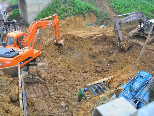 Vinaconex xin lỗi dân