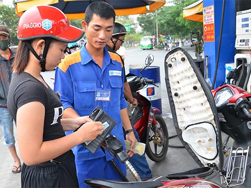 Bộ Công Thương yêu cầu giữ nguyên giá xăng dầu
