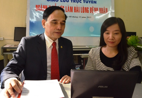 Giao lưu trực tuyến: “Ngành y nỗ lực làm hài lòng bệnh nhân”